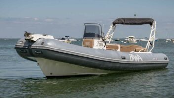 Modèle bateau BWA sport 22 GT