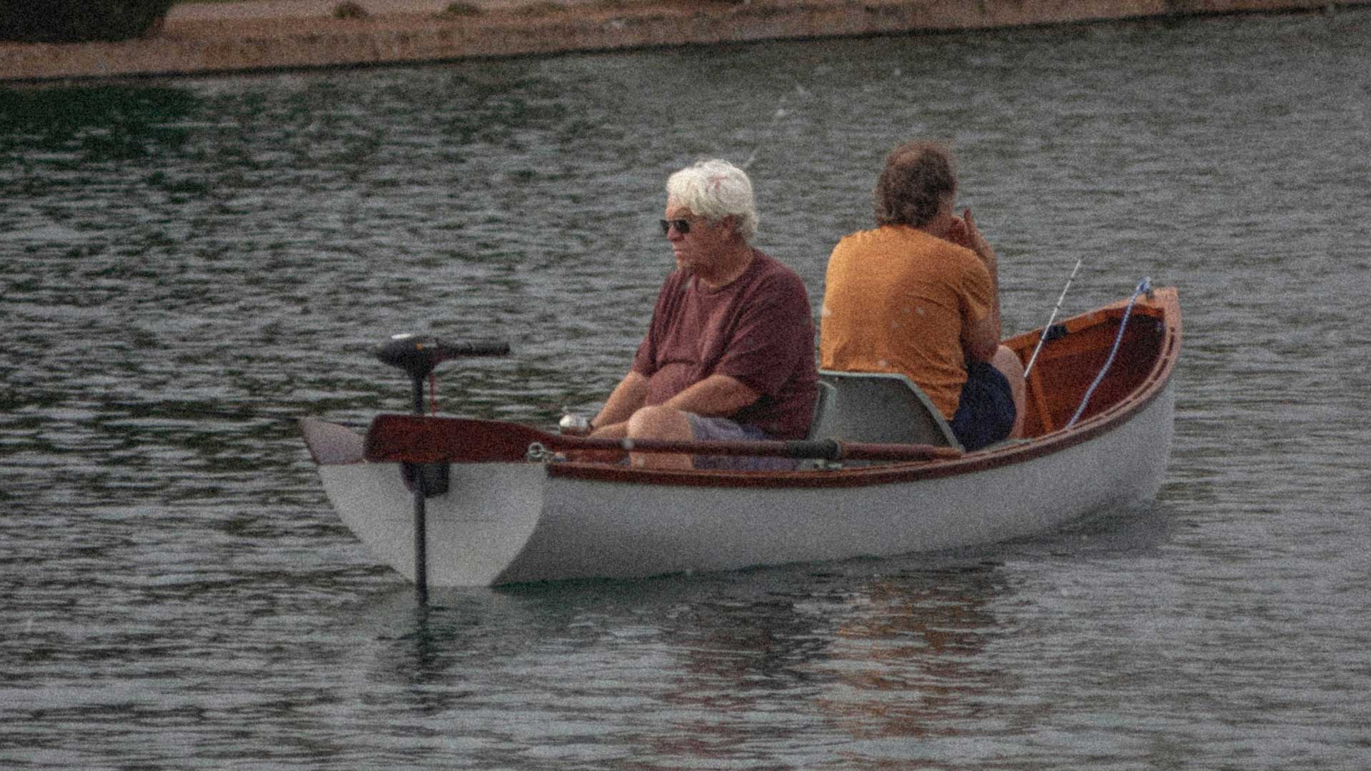 Location de bateau accessible pour seniors et personnes à mobilité réduite à Arcachon, avec rampe d’accès et confort à bord
